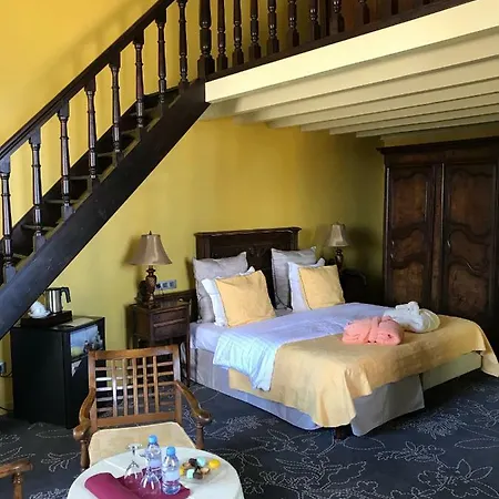 Hotel Chateau De Coudree - Les Collectionneurs 4*